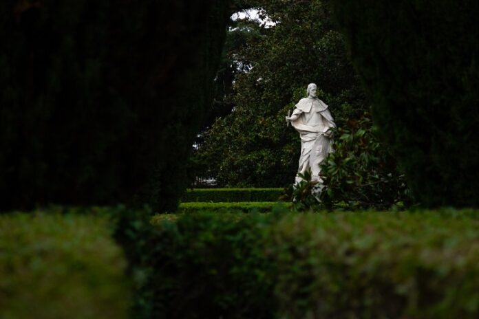 Garden Decor