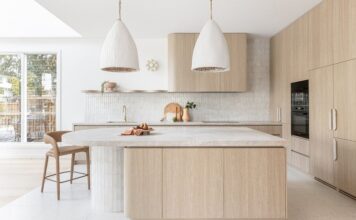 Art in the Kitchen: Elevating Los Angeles Kitchen Renovations Kitchen Renovations